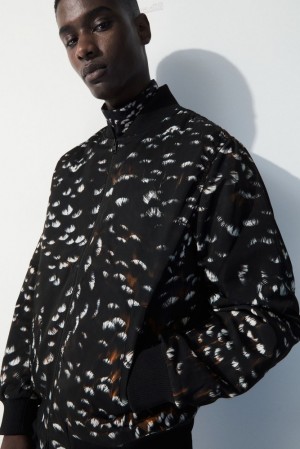 COS The Feather-Print Bomber Jacket Noir | 065743-ZCV