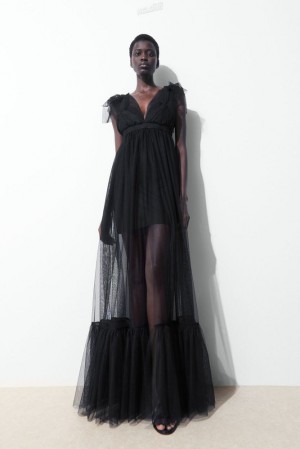 COS The Sheer Tulle Robe Noir | 654982-HDG