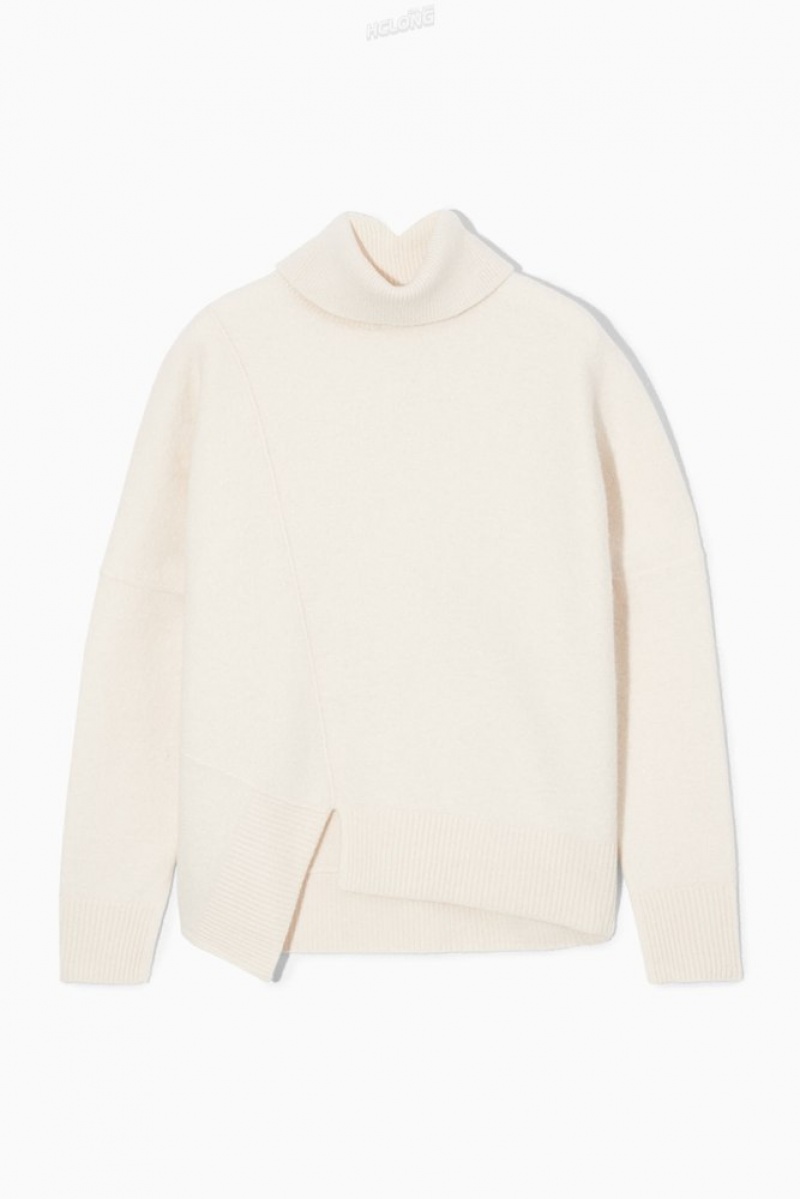 COS Asymmetric Merino Laine Pull Blanche | 487391-ZWD