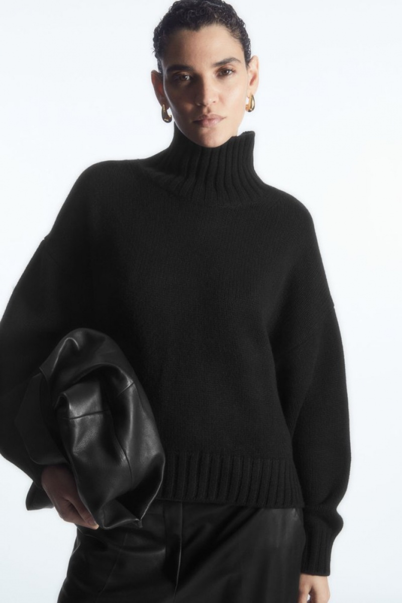 COS Chunky Pure Cashmere Turtleneck Pull Noir | 753069-BPI