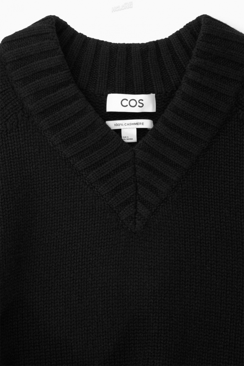 COS Chunky Pure Cashmere V-Neck Jumper Noir | 796241-UKB