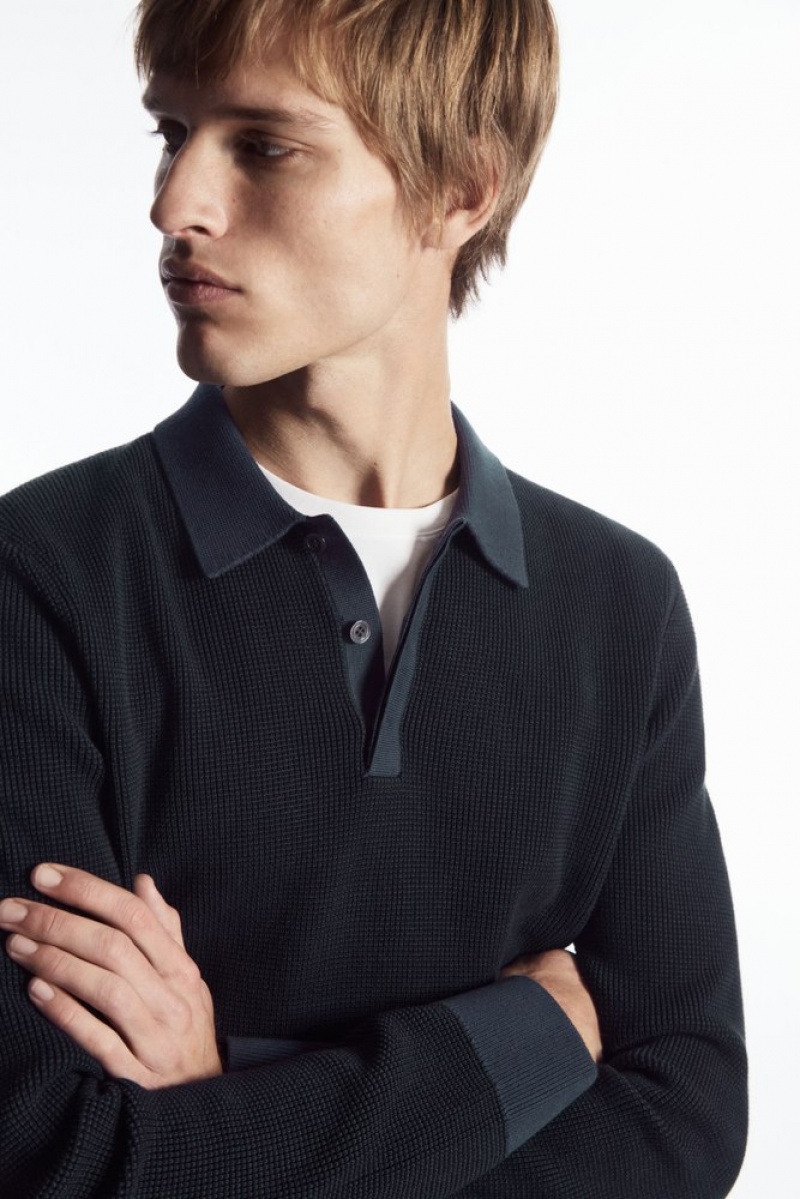 COS Contrast-Trim Waffle-Knit Polo Shirt Stone | 095183-PUB