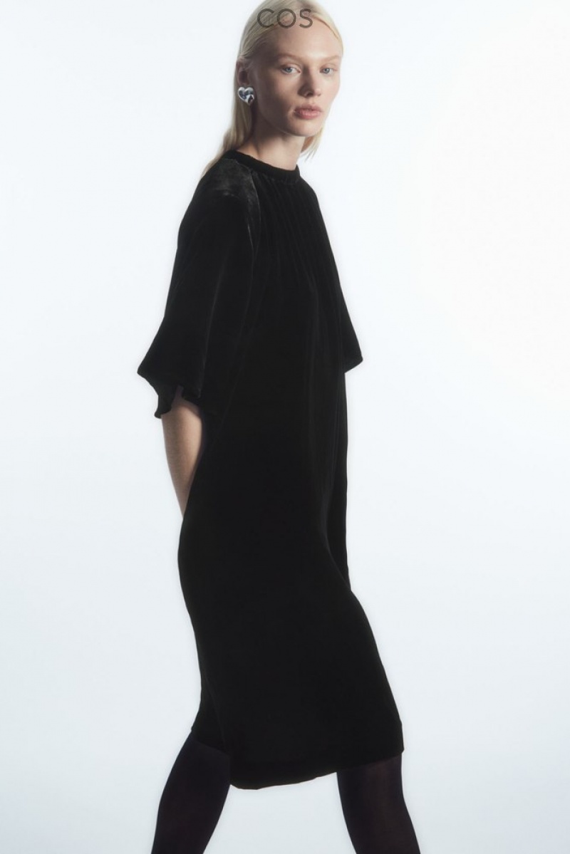 COS Gathered Silk-Blend Velvet Midi Robe Noir | 186795-OHN