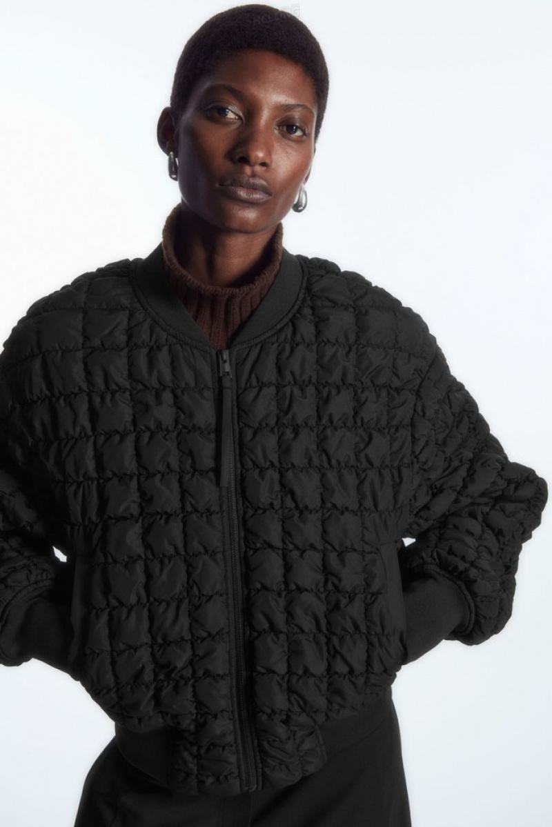 COS Matelassé Bomber Jacket Noir | 629437-CIM