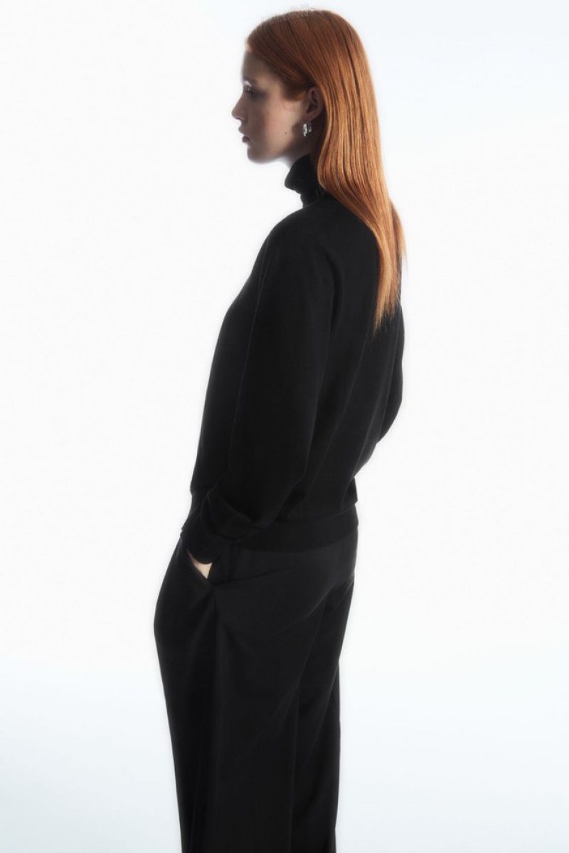 COS Merino Laine Roll-Neck Jumper Noir | 437201-SPH