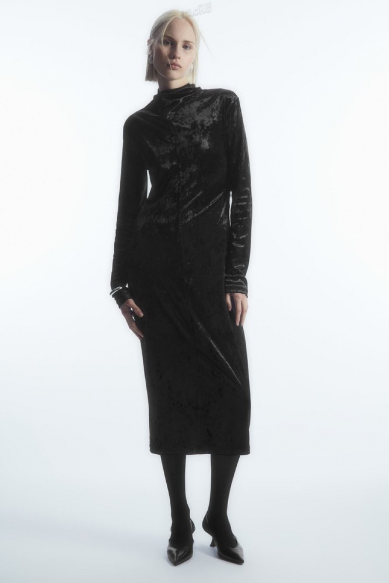 COS Open-Back Velvet Midi Robe Noir | 806741-VRM