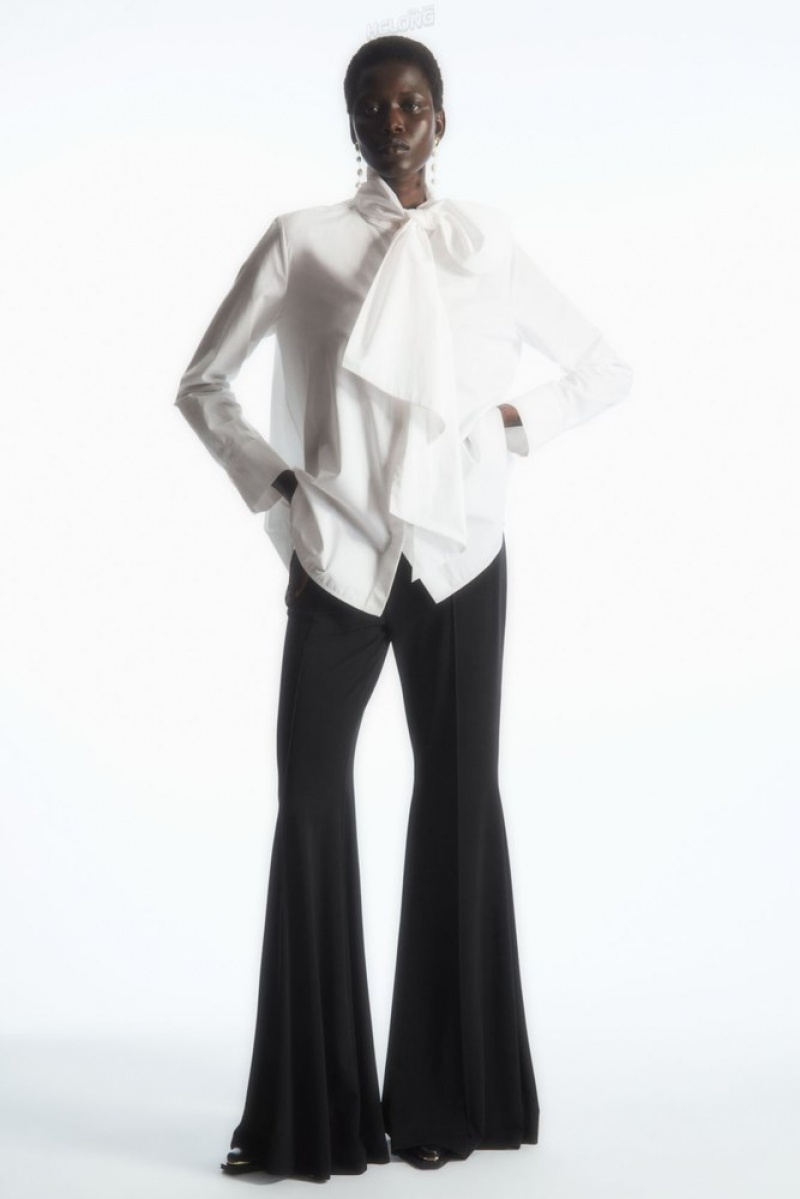 COS Oversized Bow-Detail Blouse Noir | 526739-MEX