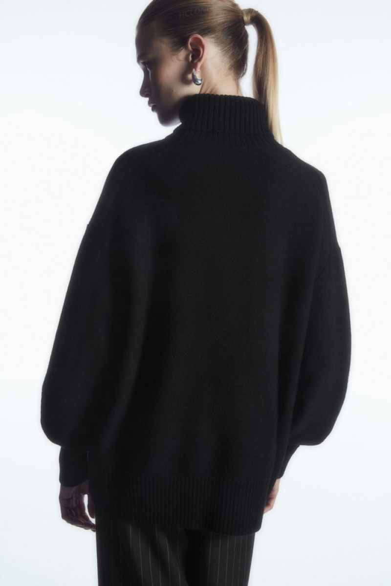 COS Oversized Laine Roll-Neck Jumper Noir | 794652-URF