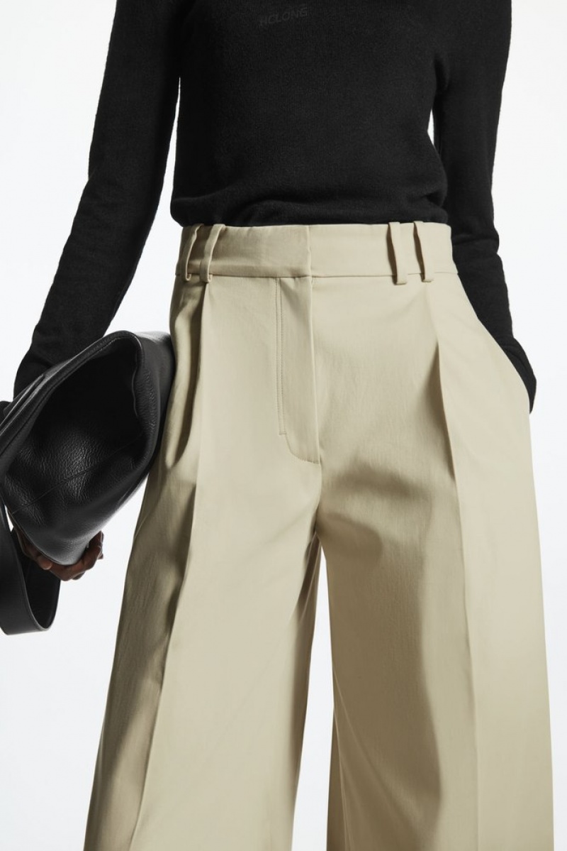 COS Plissé Larges-Leg Utility Trousers Beige Clair | 681273-CFY