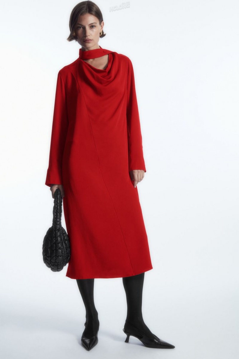 COS Scarf-Detail Draped Midi Robe Rouge | 731095-CRE