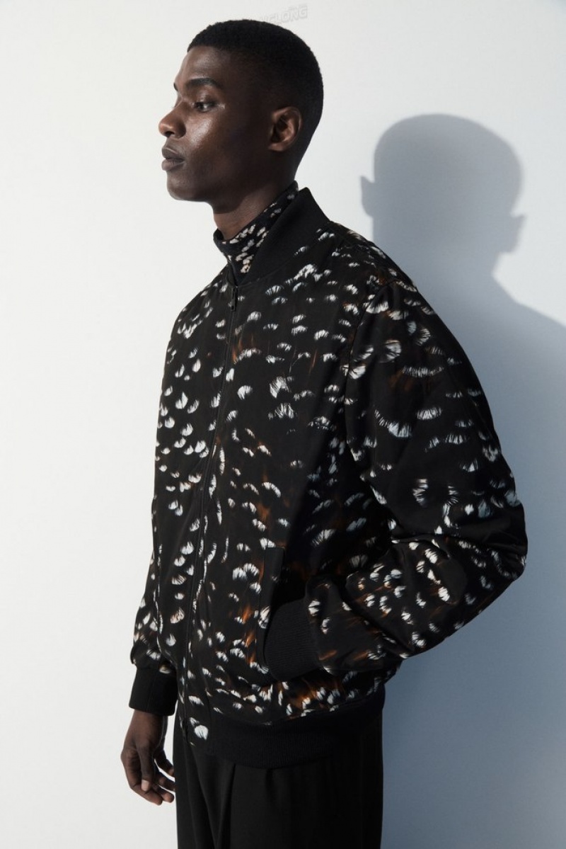 COS The Feather-Print Bomber Jacket Noir | 065743-ZCV