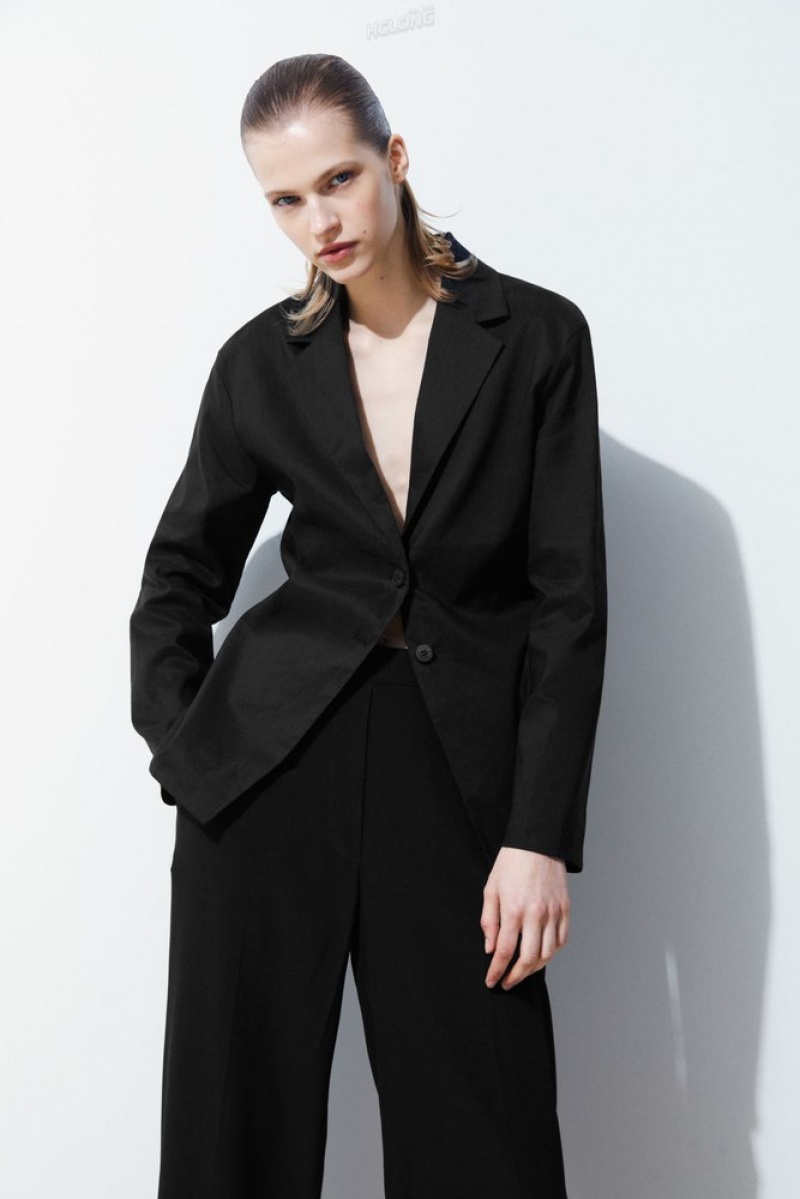 COS The Waisted Linen Blazer Noir | 961025-OPX